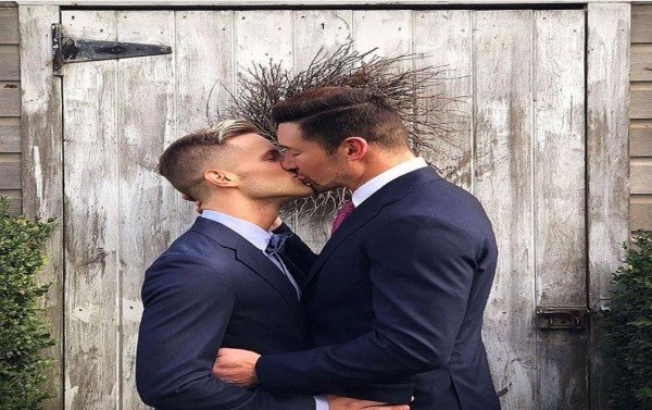 Skandal Video Bokep Gay Viral  KABUPATEN NIAS SELATAN